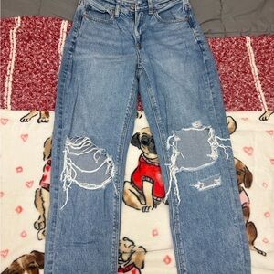 American Eagle Outfitters Light Blue Distressed Mom Jeans